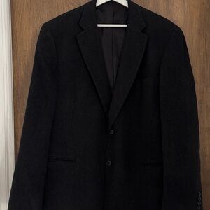 Claiborne men’s black wool, silk and cashmere blazer, size 46R sport jacket